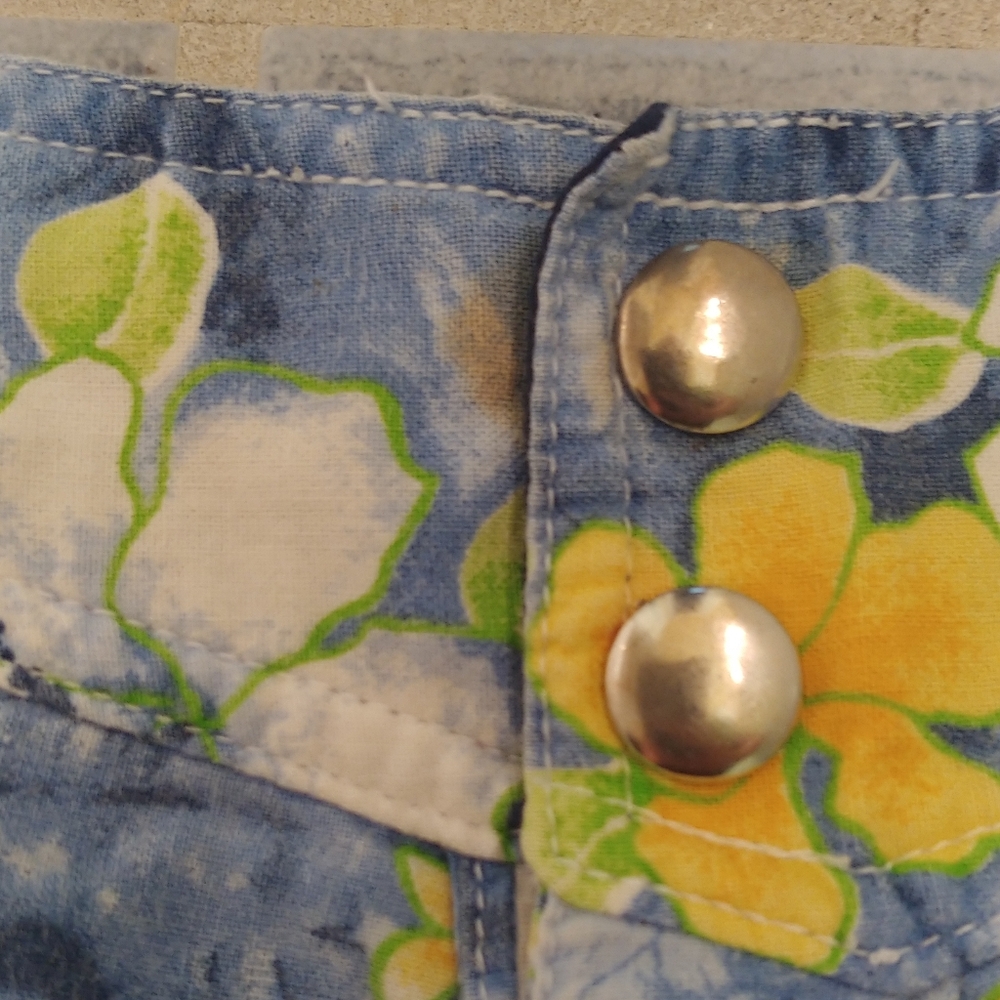 Big Flirt Y2K Reversible Swim Shorts - Picture 7 of 8